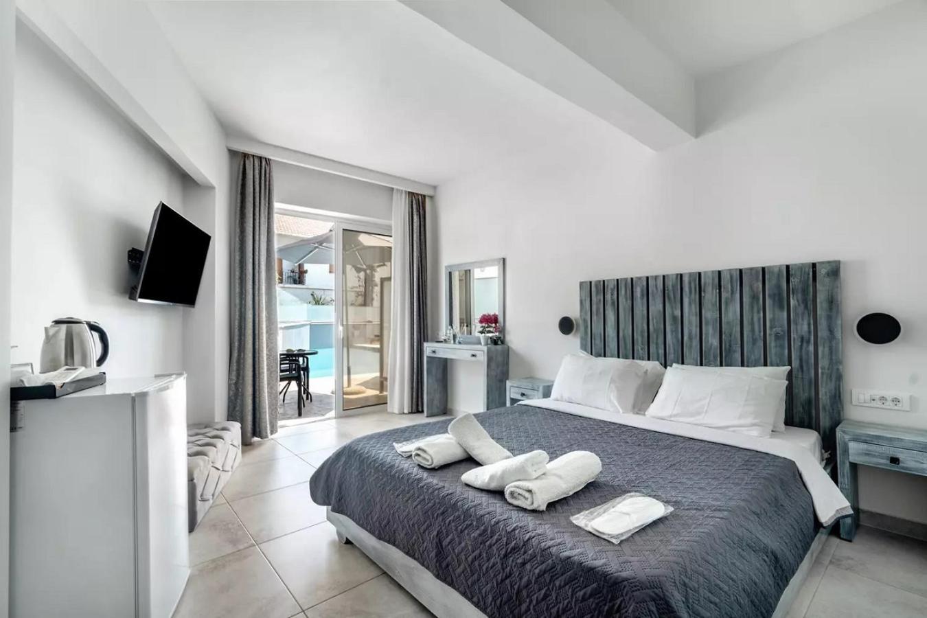 Blue Star Aparthotel Nydri  Extérieur photo